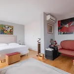 Veeve - High Sophistication Апартаменты *