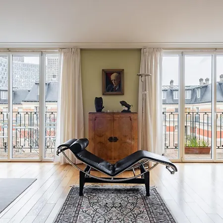 Veeve - High Sophistication * Paris