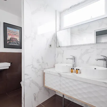 Veeve - High Sophistication * Paris